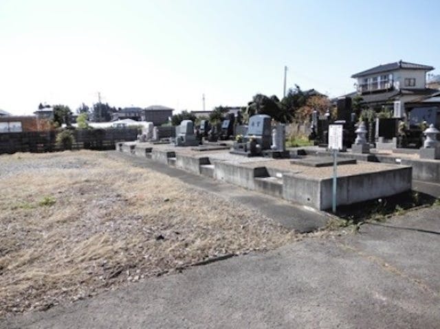 富長共同墓地