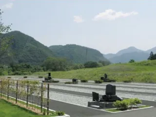 べにばなメモリアルパーク