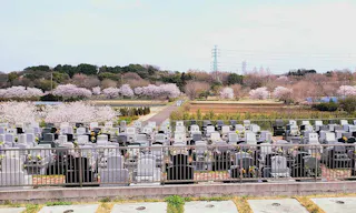 メモリアルパーク緑の丘