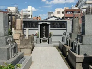 安楽寺墓苑
