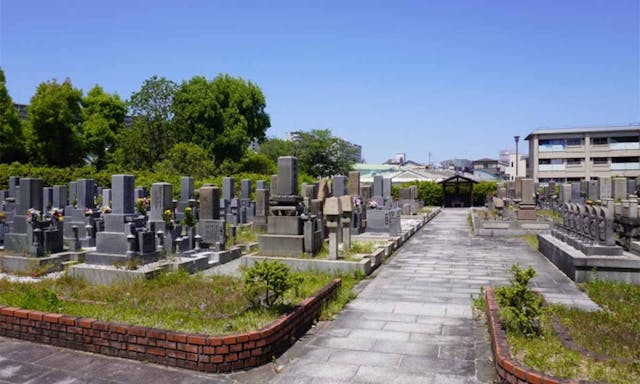 吹田市光明町墓地