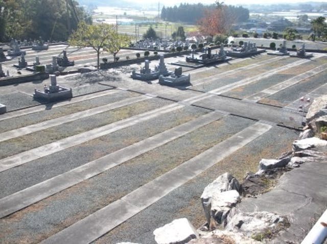吉祥山緑地墓苑