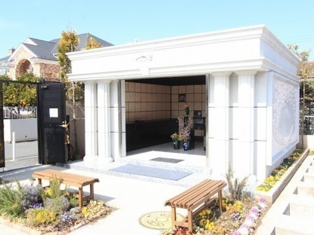 メモリアルガーデン三鷹 屋内永代供養墓「さくら堂」