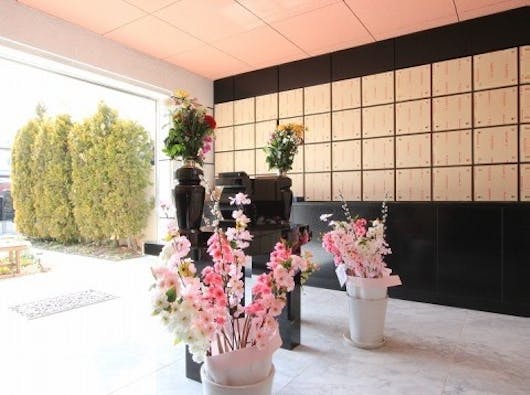 メモリアルガーデン三鷹 屋内永代供養墓「さくら堂」