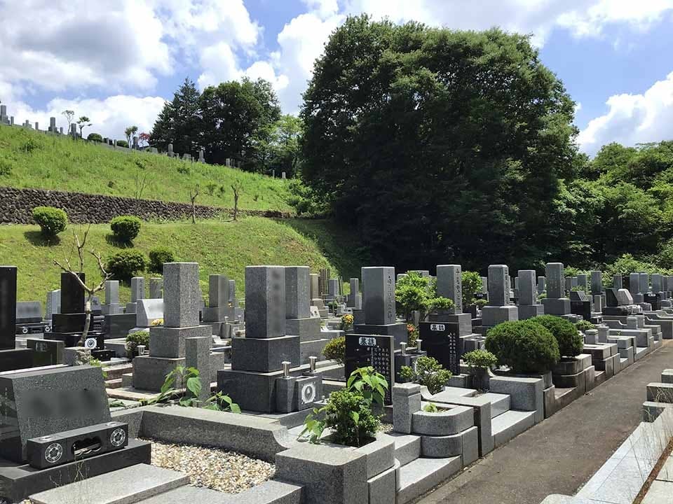 片倉聖地霊苑(東京都八王子市)の概要・価格・アクセス｜東京の霊園.com