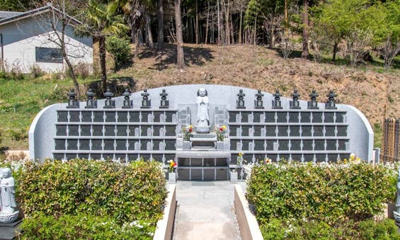 金澤寺墓苑 永代供養墓・樹木葬