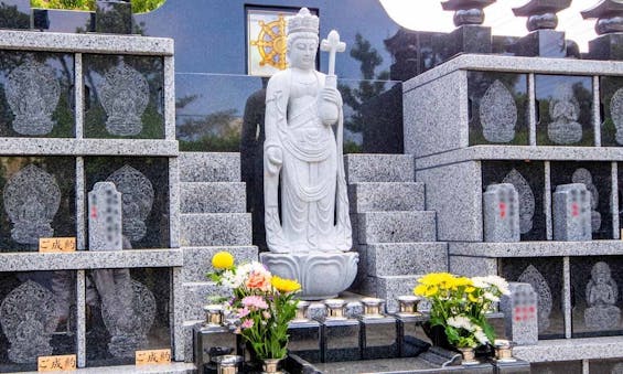 宝持院墓苑 永代供養墓・樹木葬