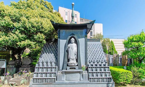 宝持院墓苑 永代供養墓・樹木葬