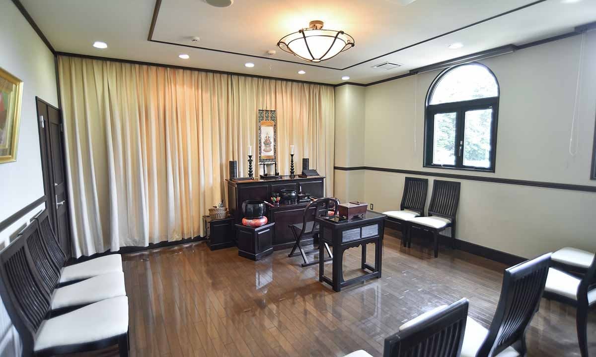 海老名フォーシーズンメモリアル 永代供養墓「花ことば」