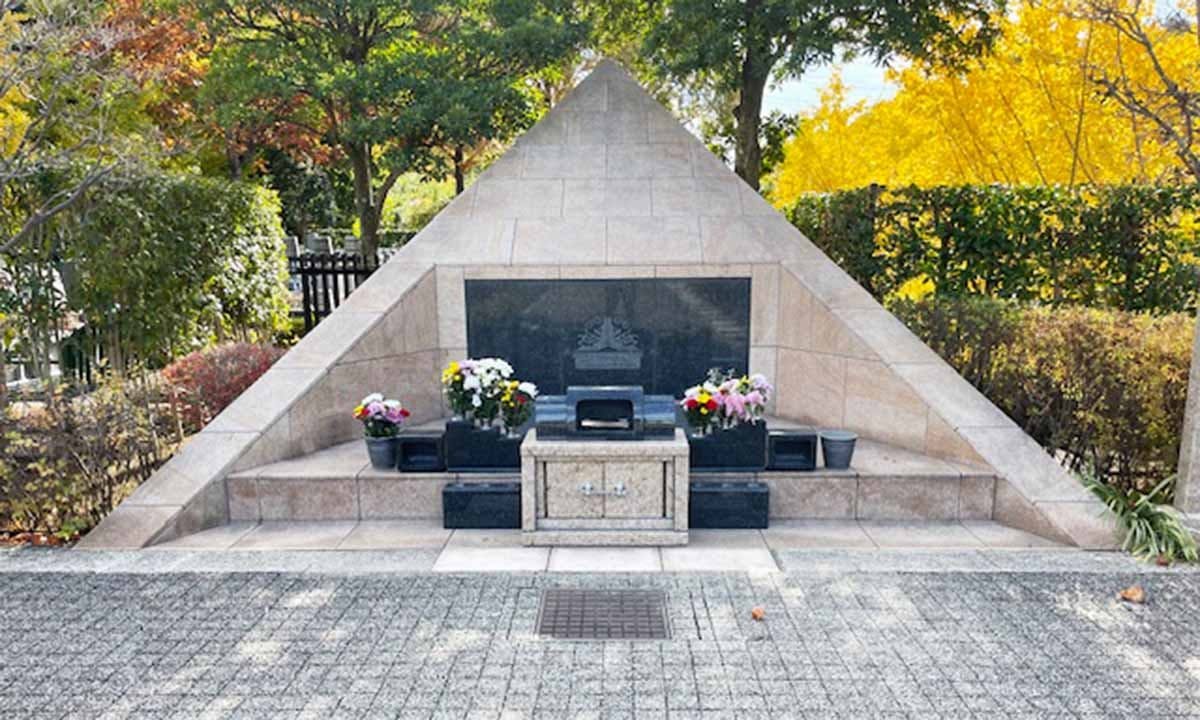 海老名フォーシーズンメモリアル 永代供養墓「花ことば」