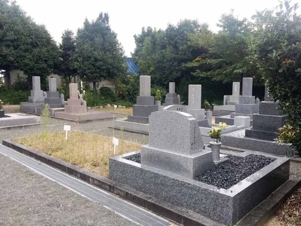 池田市葉坂霊園