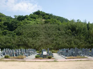高松市六ッ目公園墓地