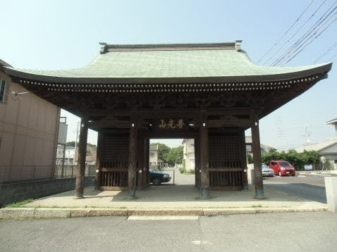 日輪寺南墓地