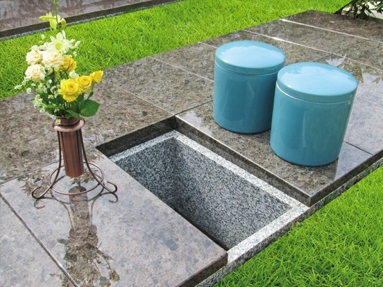 墓地公園ならしのガーデンパーク