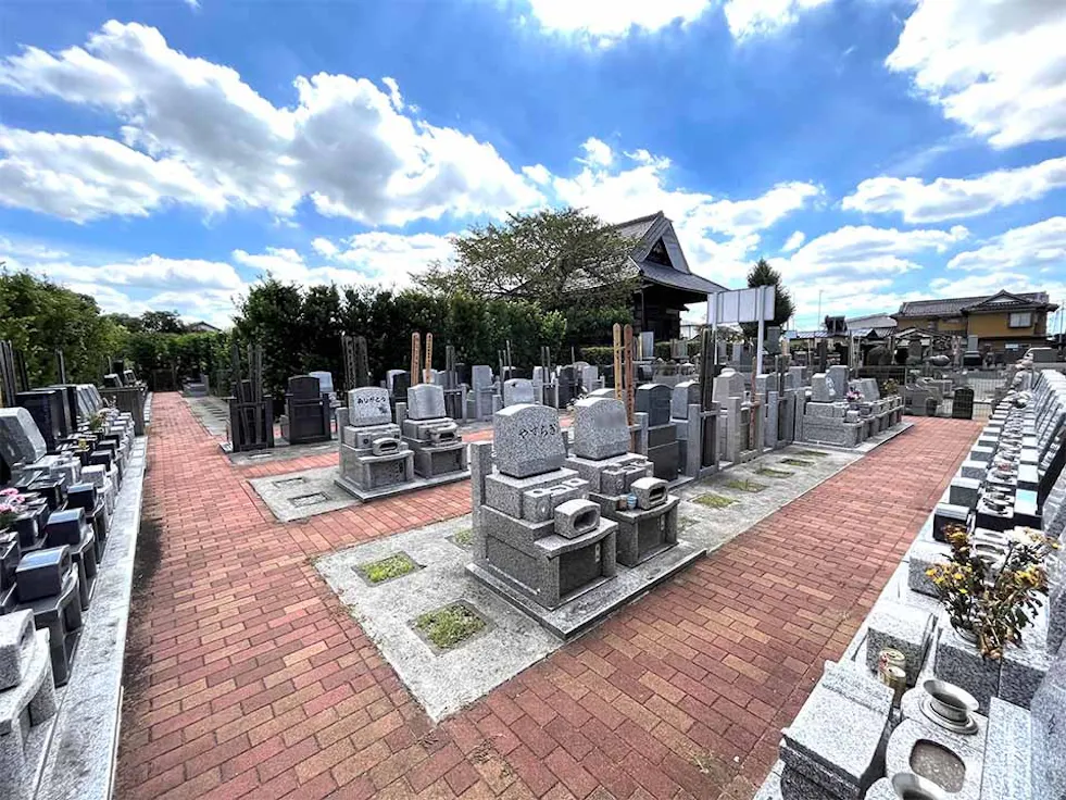 きさらぎ月照霊苑(越谷市)の霊園・墓地