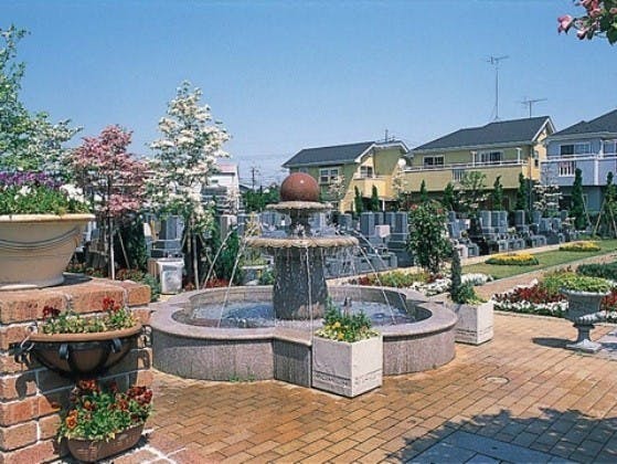 小平メモリアルガーデン ガーデニング型樹木葬「フラワージュ」