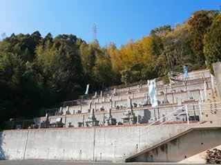 荒倉霊園