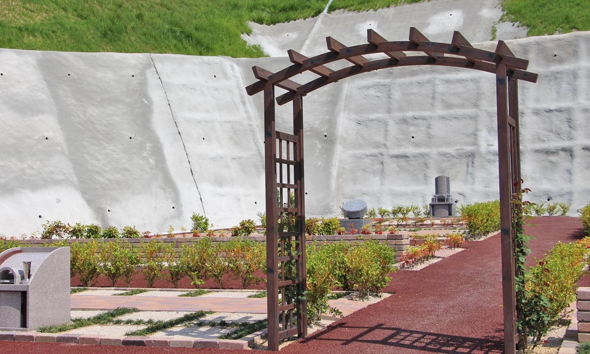 いずみ中央霊園