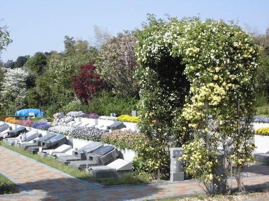森のお墓 弥生の里・自然聖園