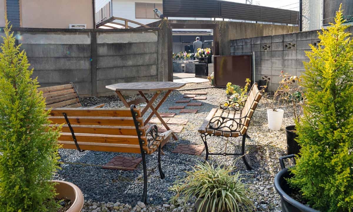 公園墓地 瑠璃光苑