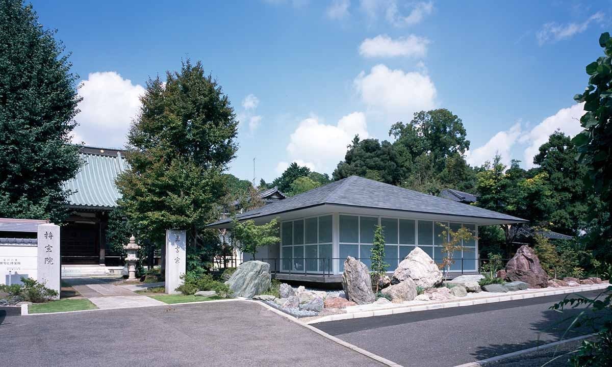 川口草加霊園 はじまりの杜 是非お気軽にご来園くださいませ
