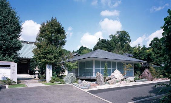 川口草加霊園 はじまりの杜