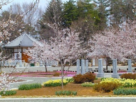 法徳寺・納骨堂（帰郷庵）