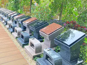 證誠院 塔頭 常信寺 松戸庭苑(松戸市松戸新田)の樹木葬
