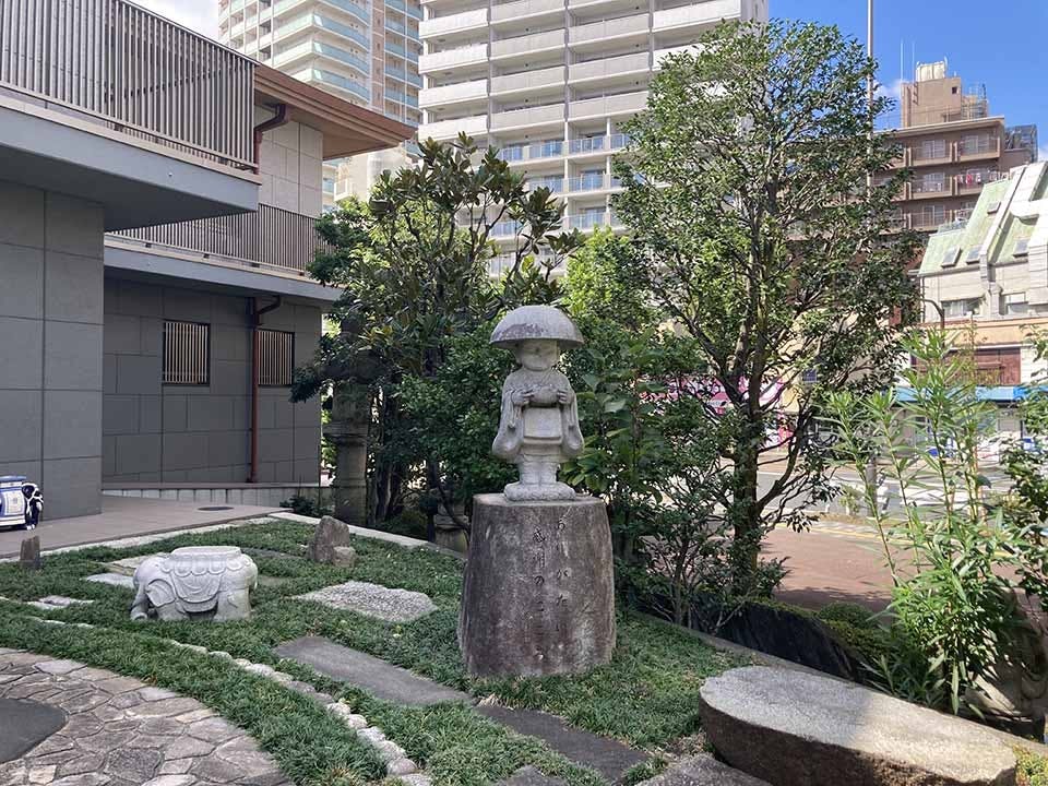 慈眼寺 のうこつぼ