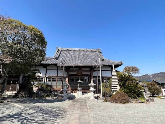 東学寺 のうこつぼ