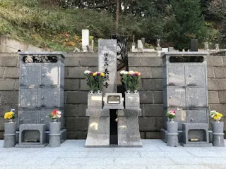 長照寺 のうこつぼ