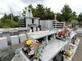 北海道中央霊園 永代供養墓 永代供養付き合同墓「結の苑」　献花台は5箇所ございます