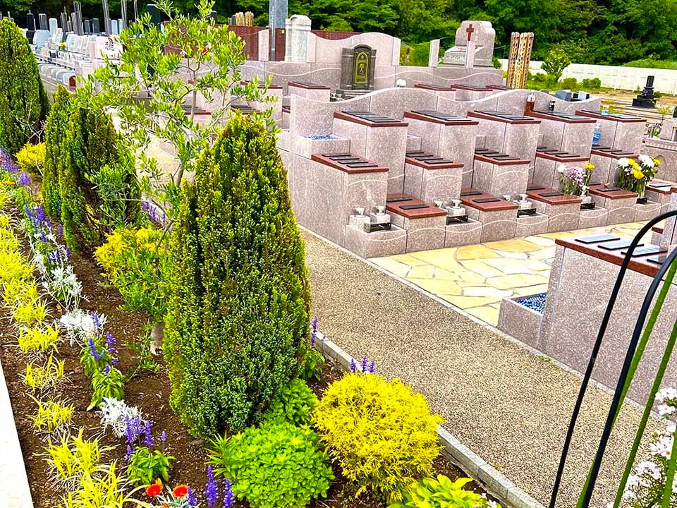 むらさき聖地霊園 永遠の光