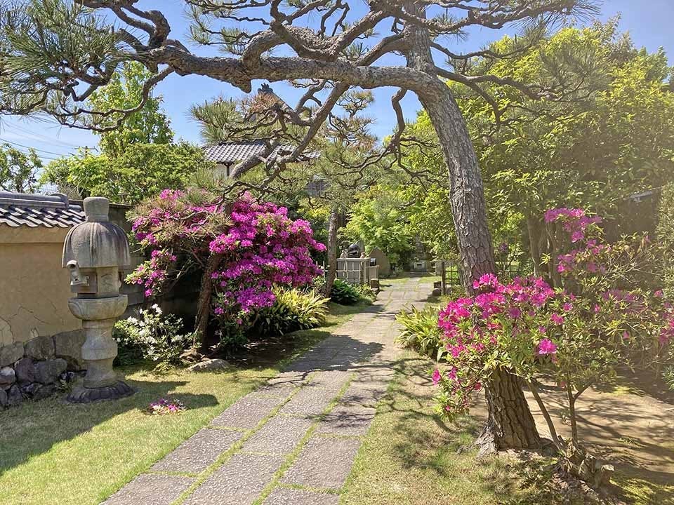 妙典樹木葬「松韻苑」「松濤苑」