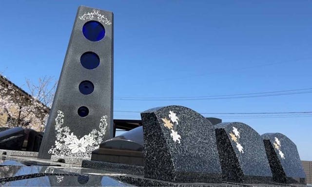 賢徳寺 なんと百合の花霊園