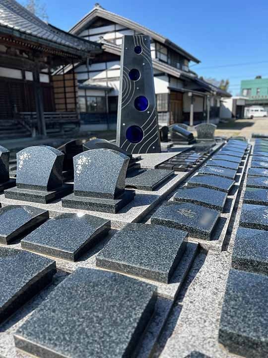 西方寺浄苑 モニュメント葬型