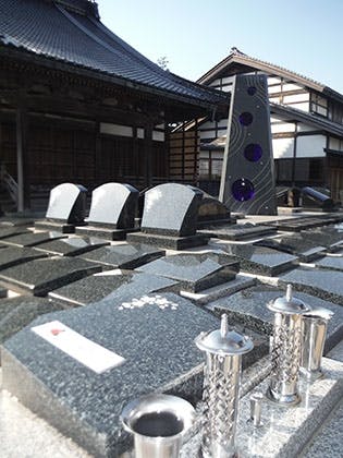 西方寺浄苑 モニュメント葬型