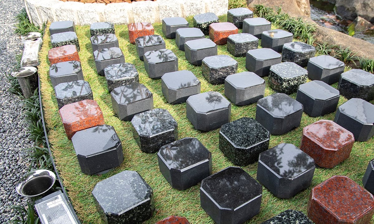 興徳寺墓苑 一般墓・永代供養墓・樹木葬