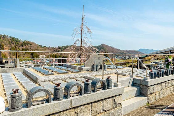 耕雲院|東桂霊園【樹木葬・納骨堂】