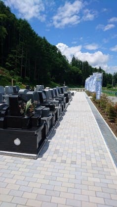 軽井沢佐久霊園の画像