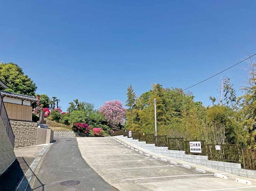 横須賀衣笠樹木葬墓地