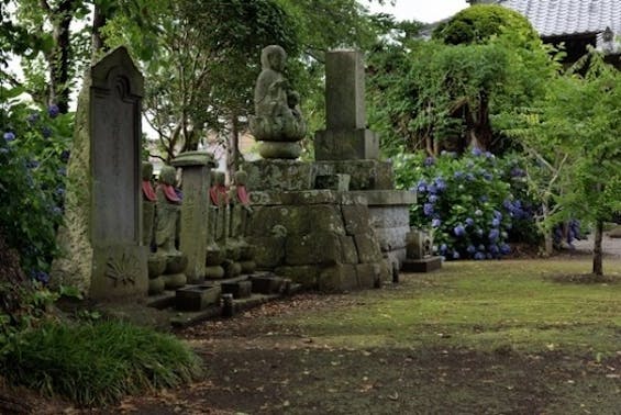 法巌寺 のうこつぼ