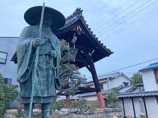 定専坊納骨堂・合祀墓