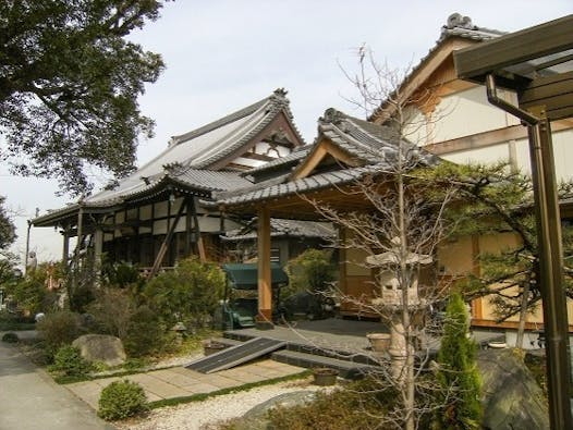 長善寺永代供養墓 みかえりの塔