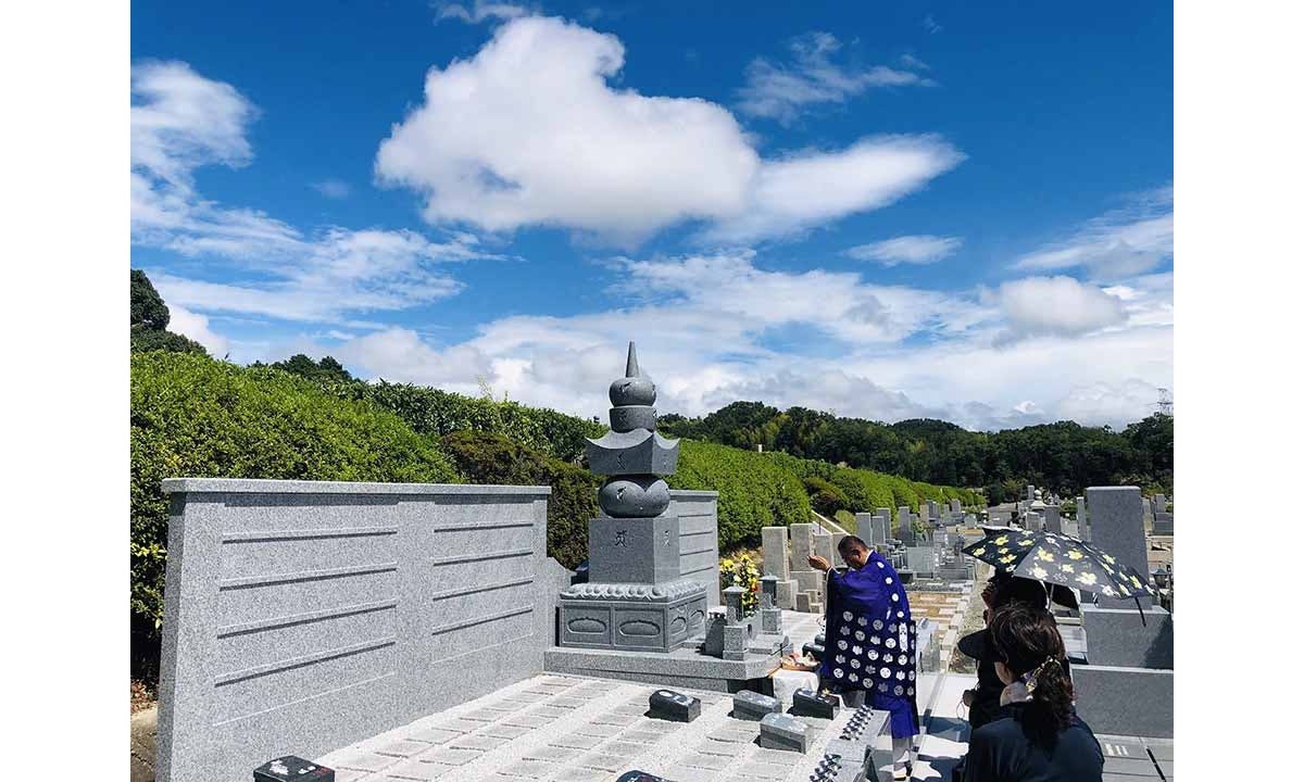 大阪枚方霊苑 自然葬 永代供養墓