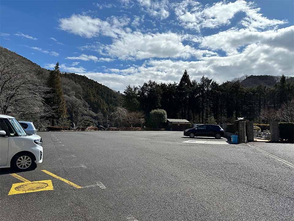 春泉寺 第2高尾霊園 ~メモリアルガーデン紫苑~