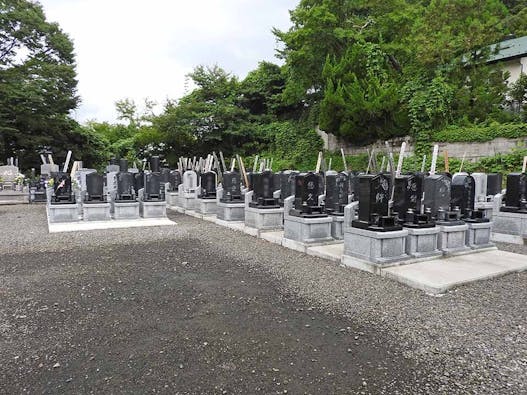 大満寺墓苑 永代供養付き墓地・樹木葬