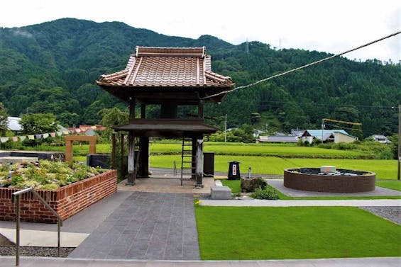 光澤寺 境内樹木葬&本堂納骨堂