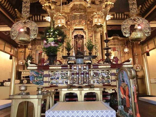 正覺寺 本堂内納骨