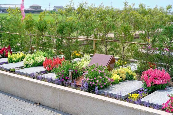 円城寺墓苑 樹木葬 Forest Garden